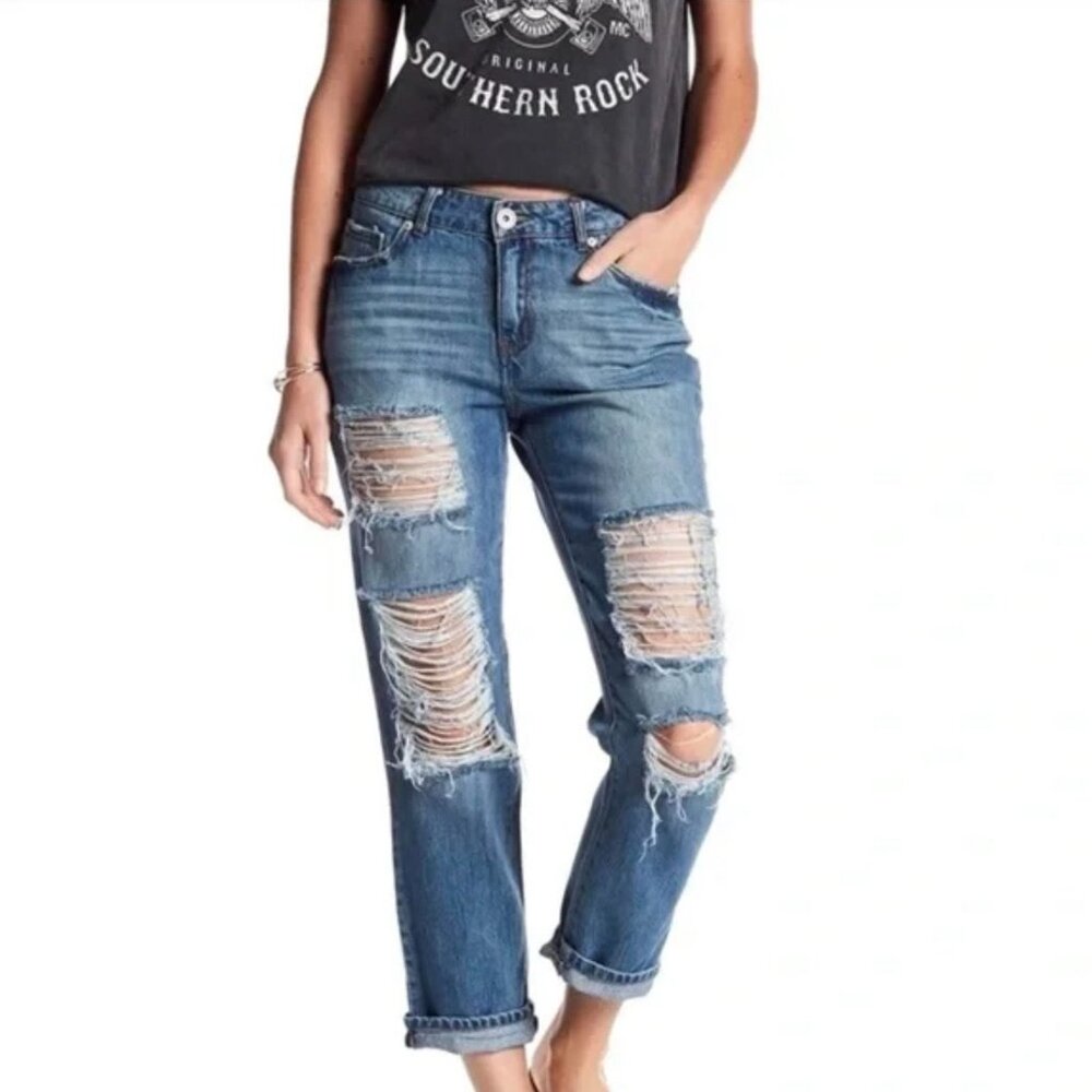 Band of Gypsies Quinn Crop Distressed  Blue Jeans‎ Size 25 NEW WITH TAG